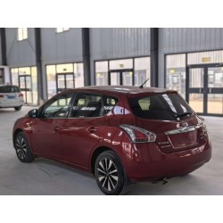 닛산 Tiida 2011년식 1.6T M-CVT 쿨 (중고차)