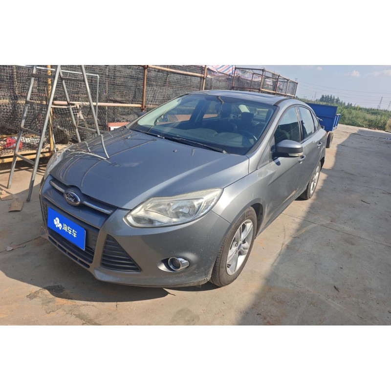 Ford Focus 2012 Sedan 1.6L Automatisch Trend (Tweedehands)