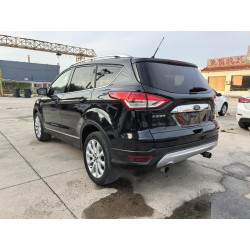 フォード Kuga 2015年式 1.5L GTDi 4WD エリート(中古車)