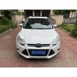 Ford Focus 2012 Hatchback 1.6L Automatisch Trend (Tweedehands)