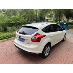 Ford Focus 2012 Hatchback 1.6L Automatisch Trend (Tweedehands)