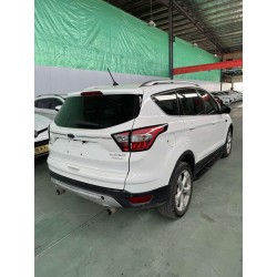 포드 Kuga 2018년식 EcoBoost 180 2WD 플래티넘 (중고차)