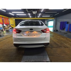 فورد Mondeo 1.5L GTDi180 الموديل موديل 2013 (مستعملة)
