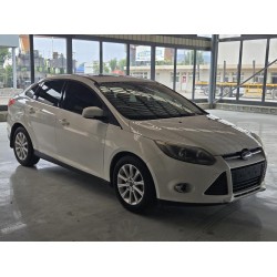 Ford Focus 2012 Berline 2.0L Automatique Vaisseau amiral (Occasion)