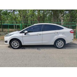 Ford Fiesta 2013 Limousine 1.5L Automatik Fashion (Gebrauchtwagen)