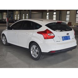 Ford Focus 2012 Hatchback 1.6L Automatisch Comfort (Tweedehands)