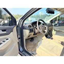 Ford Focus 2013 Hatchback Classic 1.8L Automatic Basic (Used)