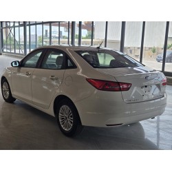 フォード Escort 2015年式 1.5L オートマチック ファッション(中古車)