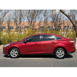 Ford Focus 2012 Sedan 1.6L Automatisch Comfort (Tweedehands)