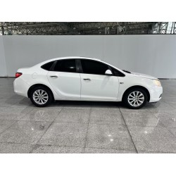 بويك Excelle GT GT 1.6L أوتوماتيك الموديل موديل 2013 (مستعملة)