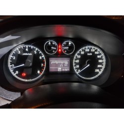 نيسان Tiida 1.6L CVT راحة موديل 2014 (مستعملة)