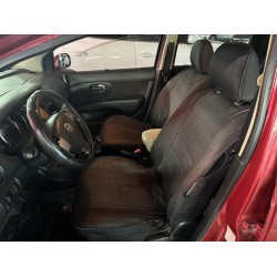 日産 Livina 2010年式 スポーツ 1.6L マニュアル オールラウンド(中古車)
