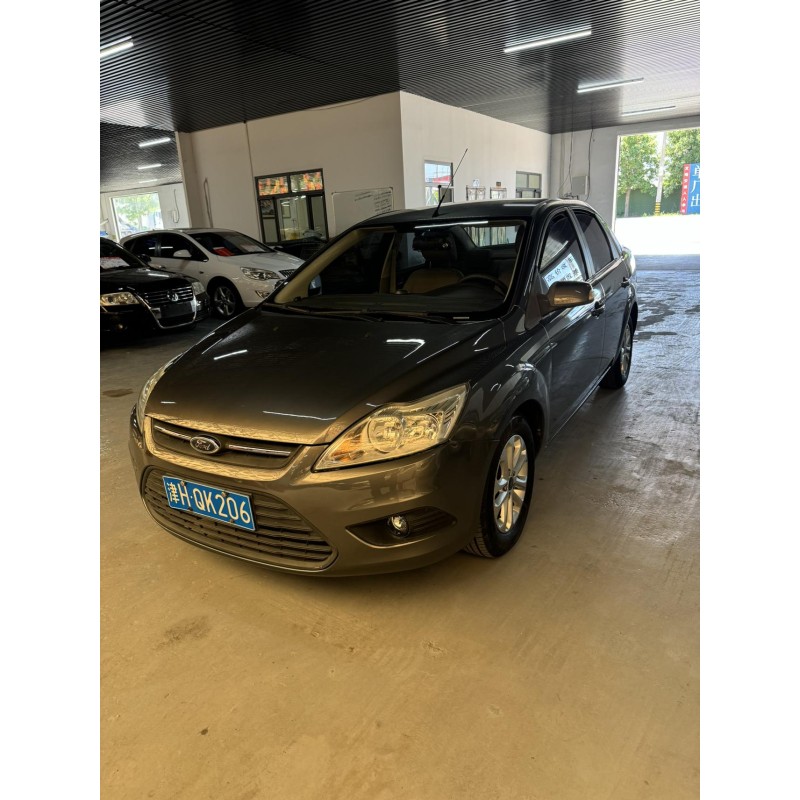Ford Focus 2013 Sedan Classic 1.8L Automatisch Basis (Tweedehands)