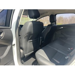 Ford Focus 2015 Hatchback 1.6L Automático Confort (Usado)