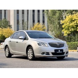 بويك Excelle GT GT 1.8L أوتوماتيك الموديل جلد موديل 2011 (مستعملة)