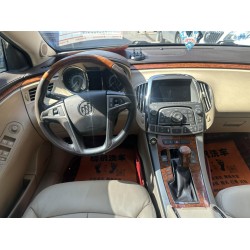 ビュイック LaCrosse 2011年式 eAssist 2.4L プレミアム(中古車)