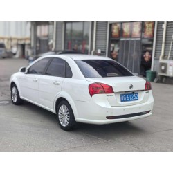 Buick Excelle 2015 1.5L Manuelle Exclusif (Occasion)