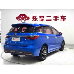 BYD Song MAX 2017 1.5T Automatisch Connected Prestige 7 zitplaatsen (Tweedehands)