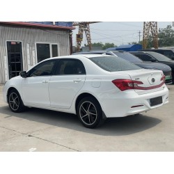 BYD Qin DM 2015 1.5T Doppelmeister Flaggschiff Plus (Gebrauchtwagen)