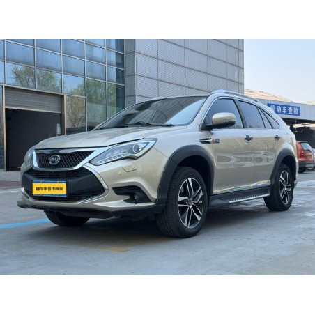 BYD Tang DM 2015 DM 2.0T 4x4 Buque insignia (Usado)