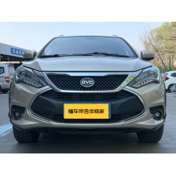 BYD Tang DM 2015 DM 2.0T 4x4 Buque insignia (Usado)
