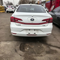 BYD Qin DM 2017 1.5T Prestigio (Usado)