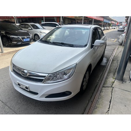 BYD Surui 2012 1.5L Manual Comfort (Used)