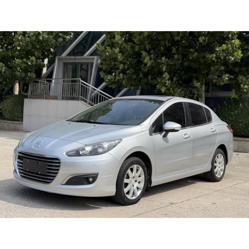 Peugeot 308 2014 Joie Classique 1.6L Automatique Tendance (Occasion)