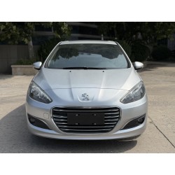 Peugeot 308 2014 Joie Classique 1.6L Automatique Tendance (Occasion)