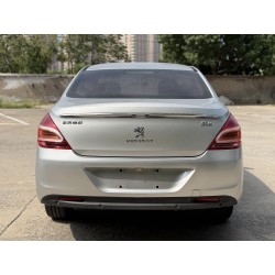 Peugeot 308 2014 Joie Classique 1.6L Automatique Tendance (Occasion)