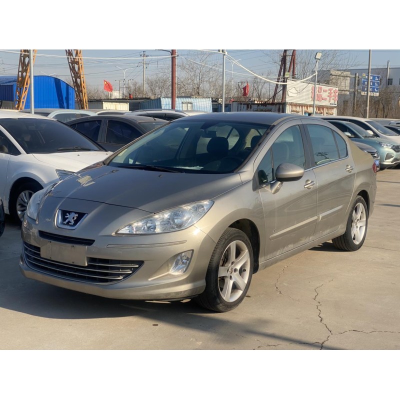 Peugeot 408 2011 1.6L Schaltgetriebe Komfort (Gebrauchtwagen)