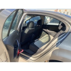 Peugeot 408 2011 1.6L Schaltgetriebe Komfort (Gebrauchtwagen)