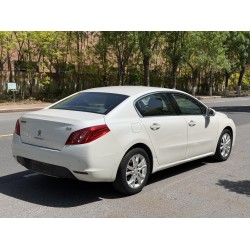 プジョー 508 2013年式 2.0L 2周年アニバーサリー オートマチック スマート(中古車)