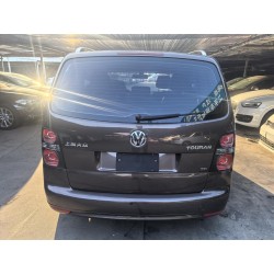 فولکس‌واگن Touran 1.4T اتوماتیک هوشمند پرمیوم 5 صندلی مدل 2011 (کارکرده)