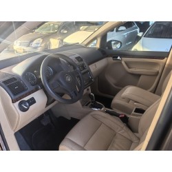 فولکس‌واگن Touran 1.4T اتوماتیک هوشمند پرمیوم 5 صندلی مدل 2011 (کارکرده)