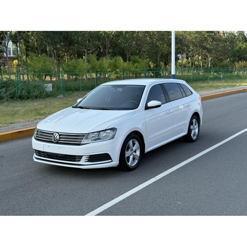 Volkswagen Gran Lavida 2017 1.6L Automatic Trend (Used)
