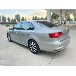فولكس فاجن Sagitar 230TSI أوتوماتيك راحة موديل 2015 (مستعملة)