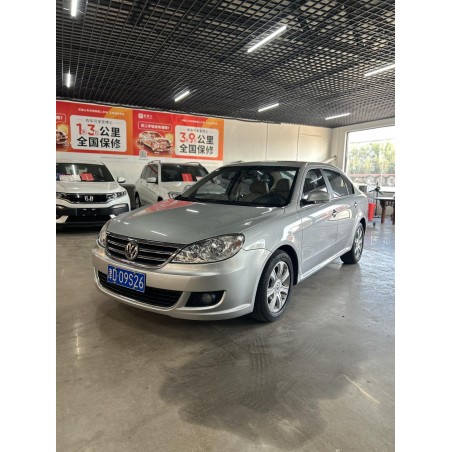 فولكس فاجن Lavida 1.6L يدوي أنيق موديل 2008 (مستعملة)