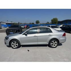 Volkswagen Bora 2014 1.6L Schaltgetriebe Komfort (Gebrauchtwagen)