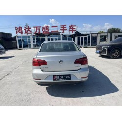 Volkswagen Bora 2014 1.6L Schaltgetriebe Komfort (Gebrauchtwagen)