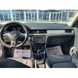 Volkswagen Bora 2014 1.6L Schaltgetriebe Komfort (Gebrauchtwagen)