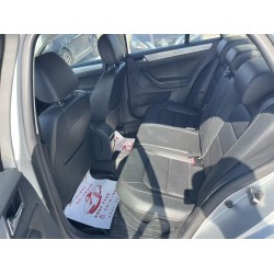 Volkswagen Bora 2014 1.6L Schaltgetriebe Komfort (Gebrauchtwagen)