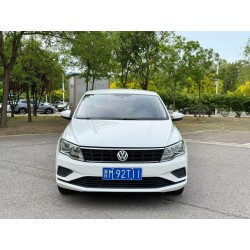 Volkswagen Jetta 2017 1.4L Manual Fashion (Used)